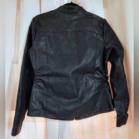 Baccini NEW Black Solid Faux Leather Jacket - Picture 3 of 8
